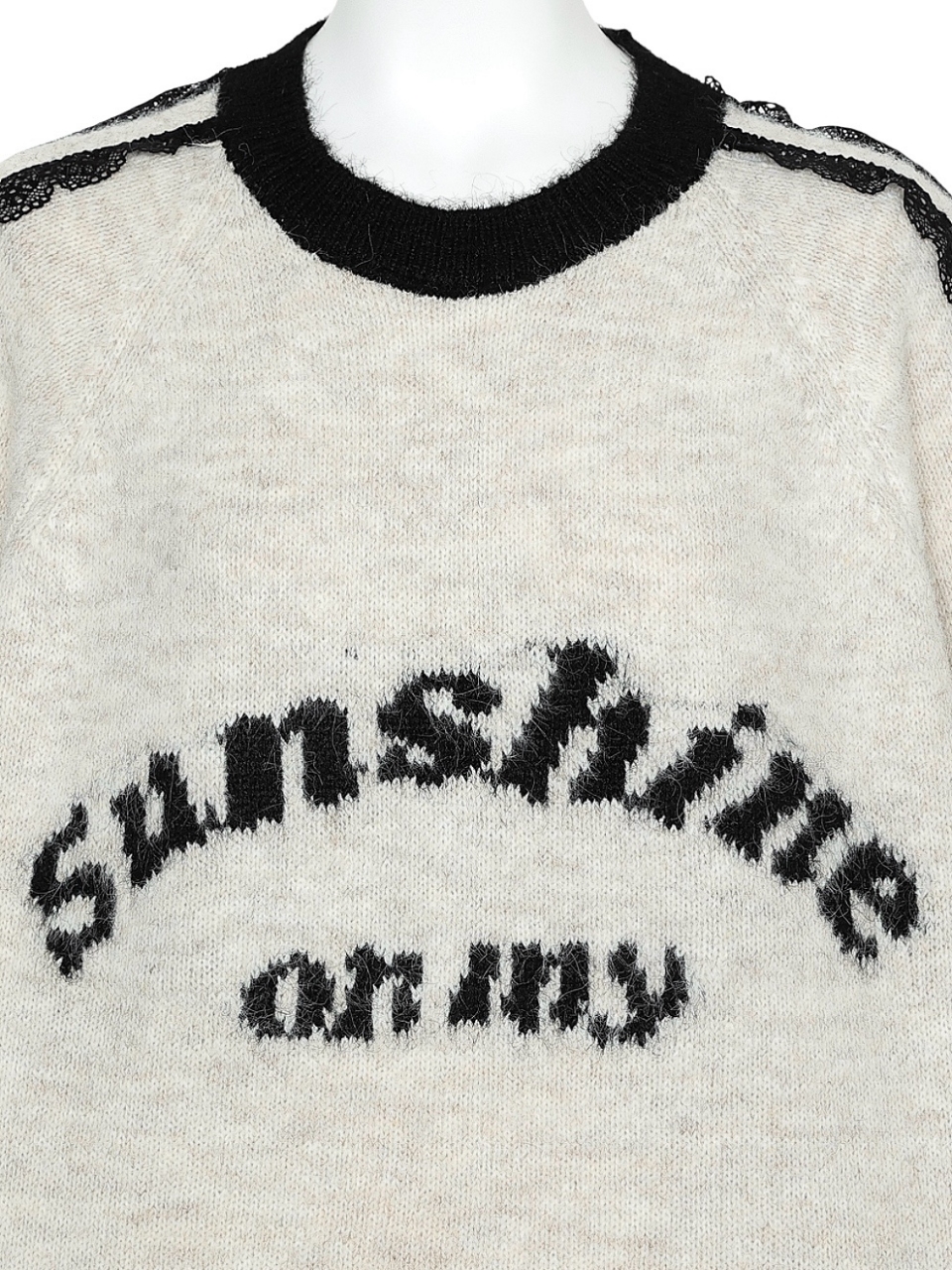 レーストリミングウールニットIVORY スタイリングイメージ5