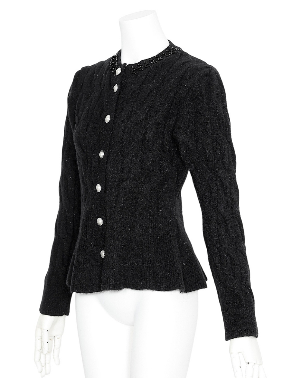 ソフィアペプラムカーディガンBLACK スタイリングイメージ2