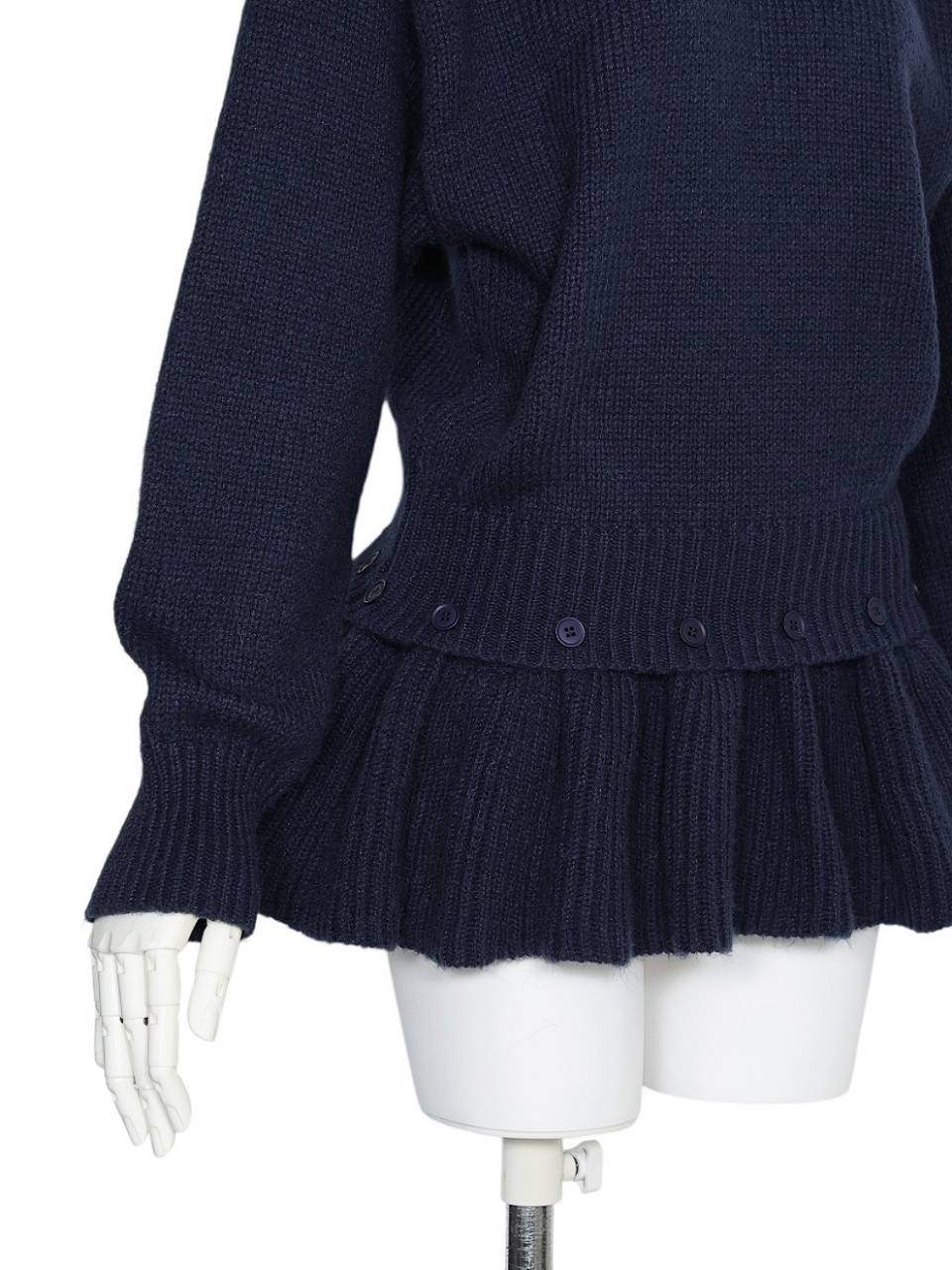 2WAYミッシェルフリルニットNAVY スタイリングイメージ7