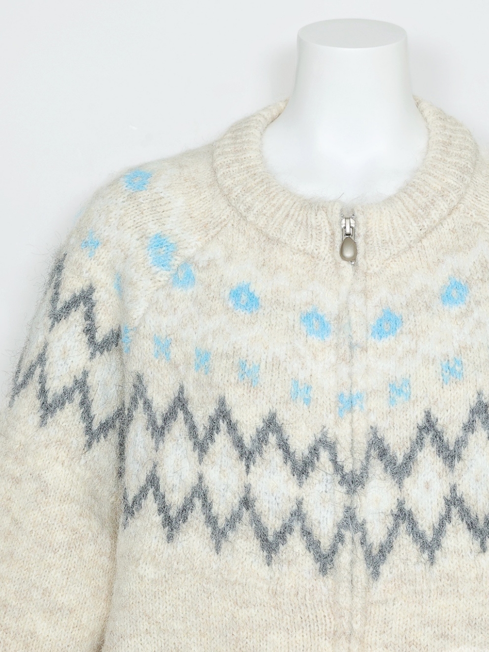 ノルディックウールニットセットアップIVORY スタイリングイメージ5