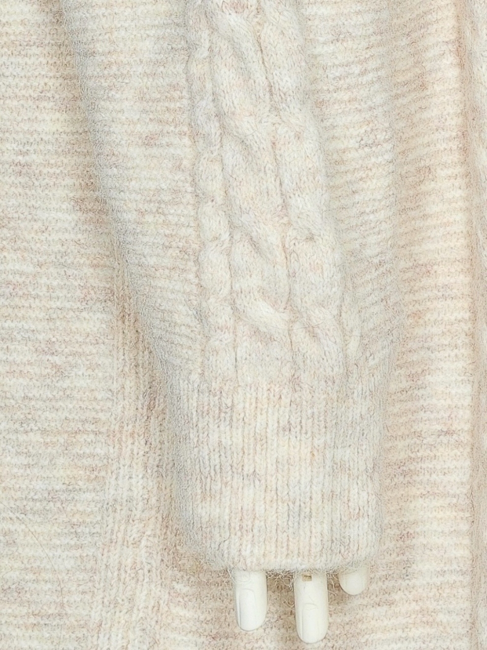 MiaウールケーブルロングセットアップIVORY スタイリングイメージ7