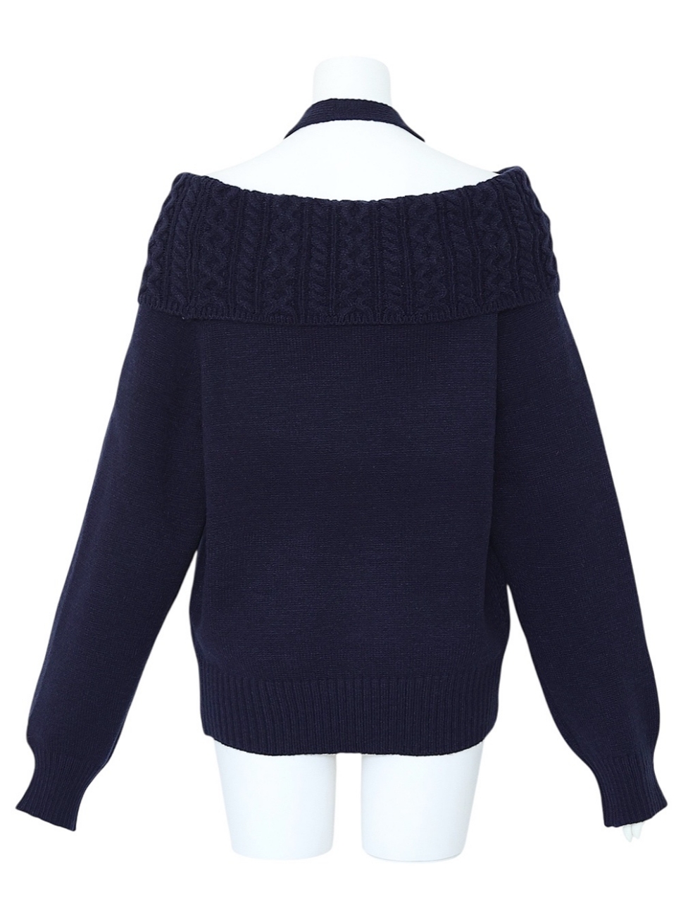 2WAYケーブルオフショルニットNAVY スタイリングイメージ4