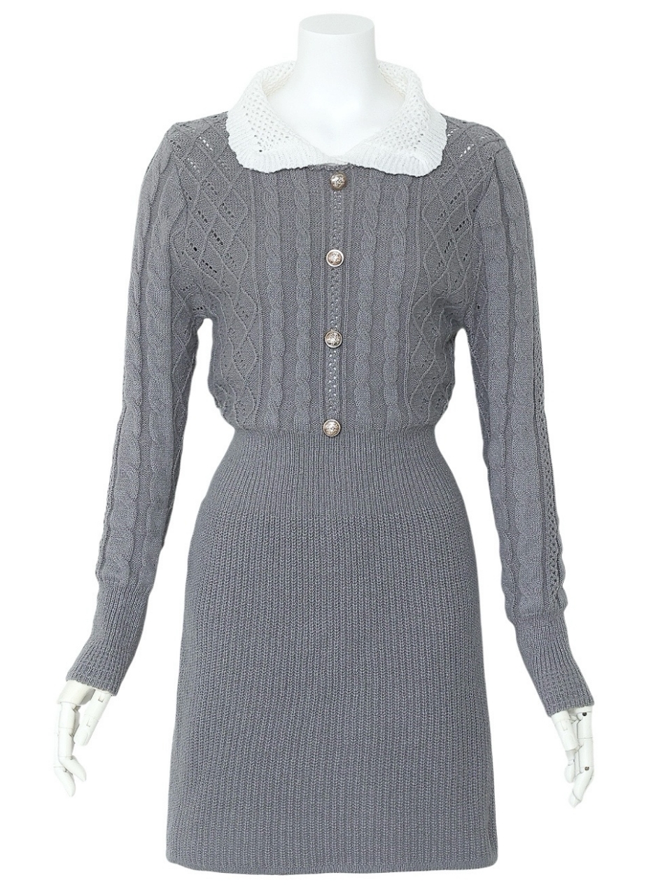 OliviaニットワンピースGRAY スタイリングイメージ1