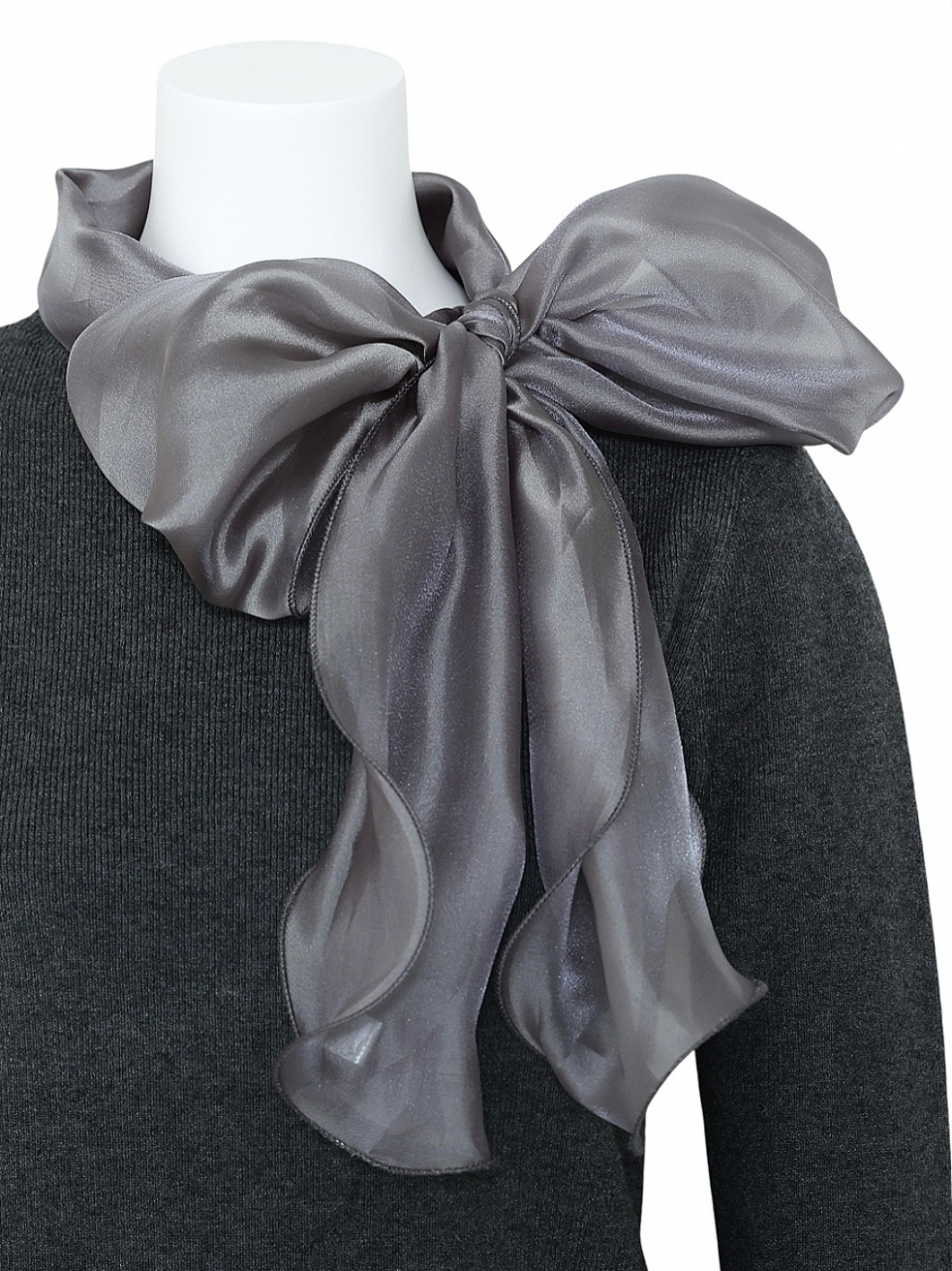 オーガンジーリボンニットGRAY スタイリングイメージ4