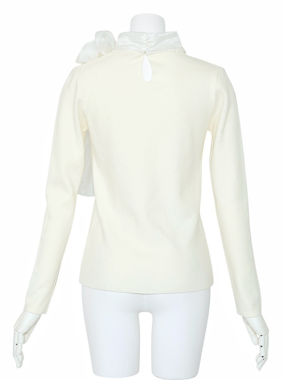 オーガンジーリボンニットIVORY スタイリングイメージ3