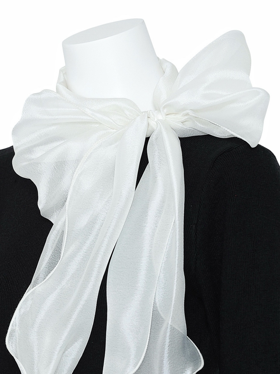 オーガンジーリボンニットBLACK スタイリングイメージ5