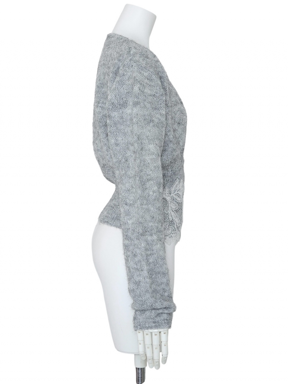 ボタニカルレースくびれカーディガンGRAY スタイリングイメージ2