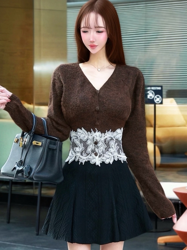 ボタニカルレースくびれカーディガンBROWN