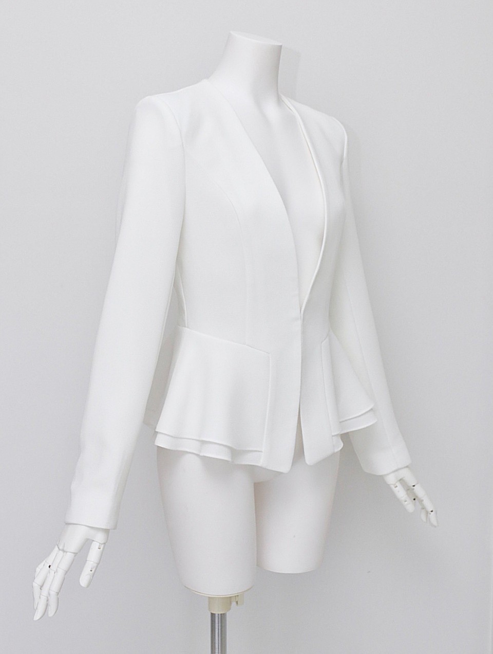 エレガントくびれジャケットWHITE | miimi online store