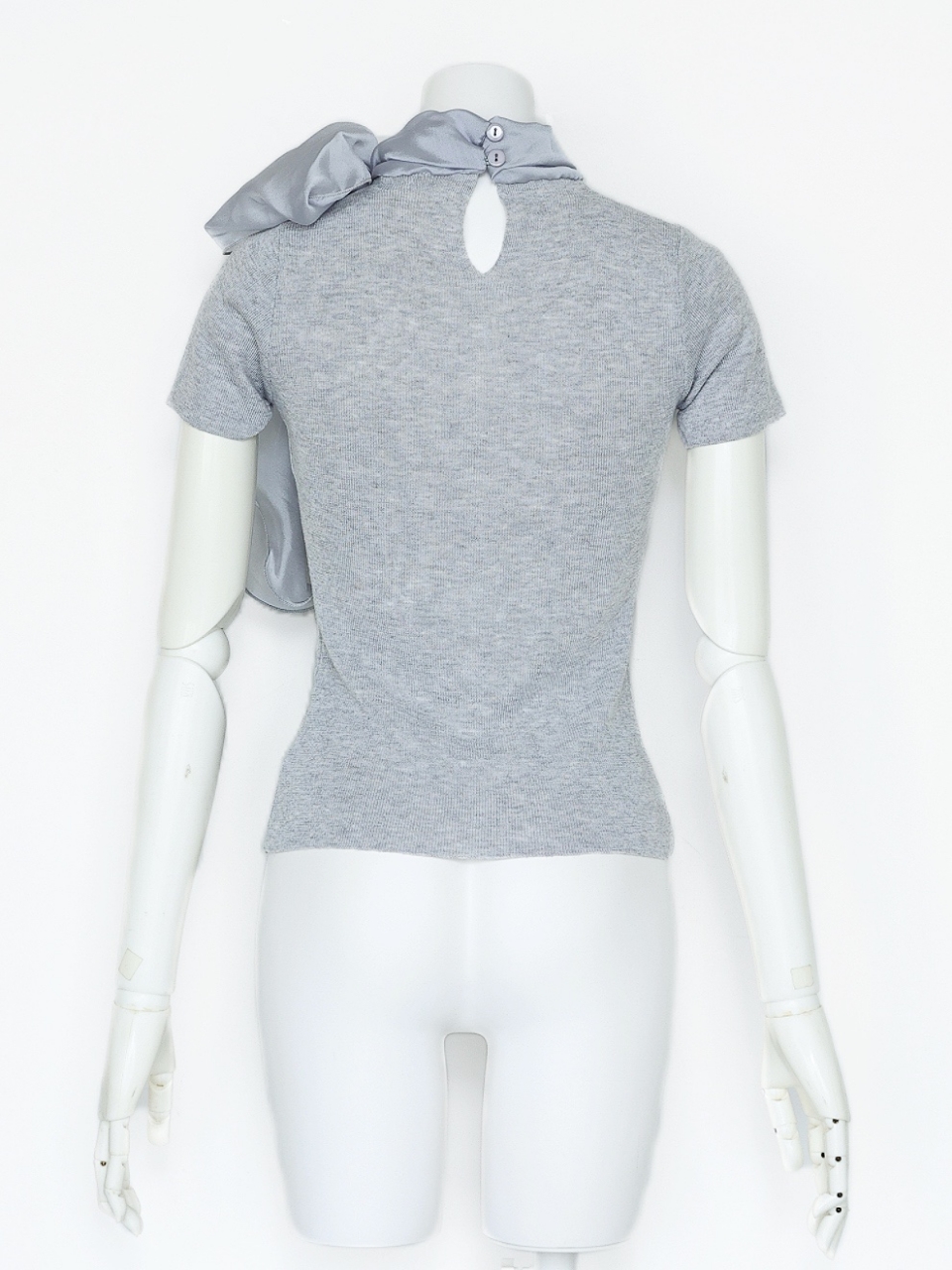 オーガンジーリボンニットGRAY スタイリングイメージ4