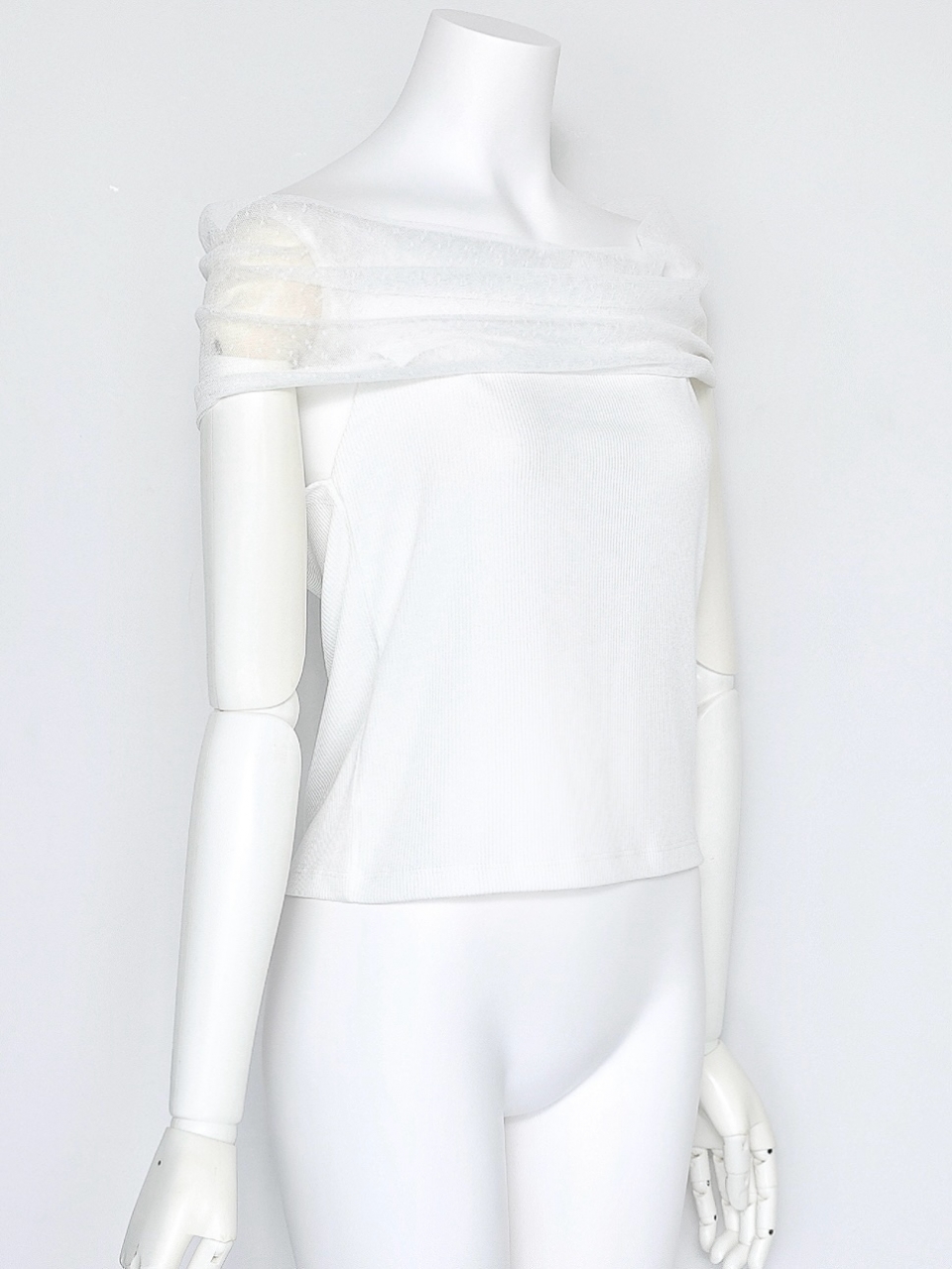 ドットチュール2wayトップスWHITE スタイリングイメージ3