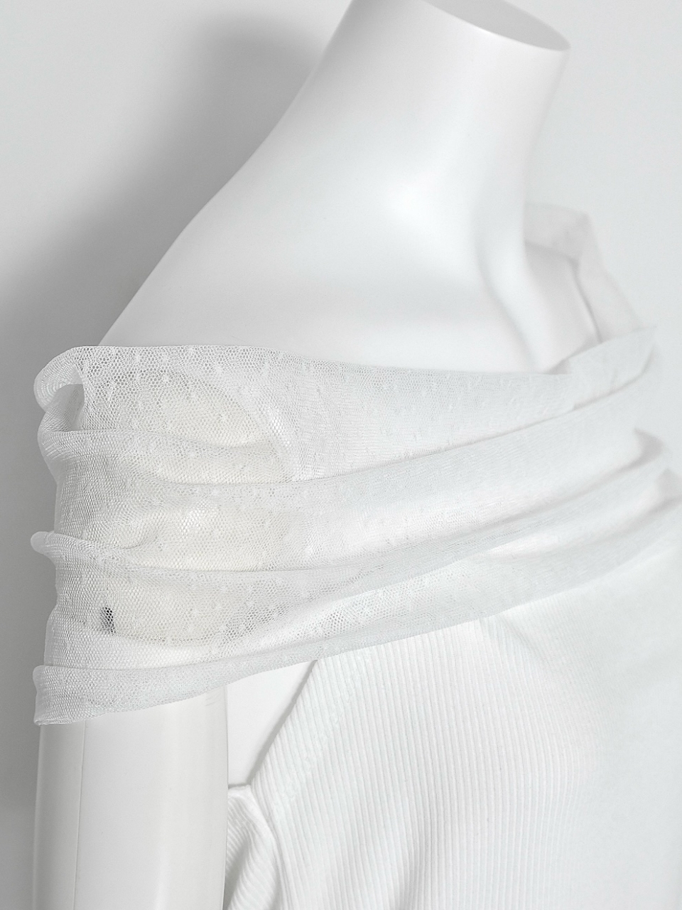 ドットチュール2wayトップスWHITE スタイリングイメージ7
