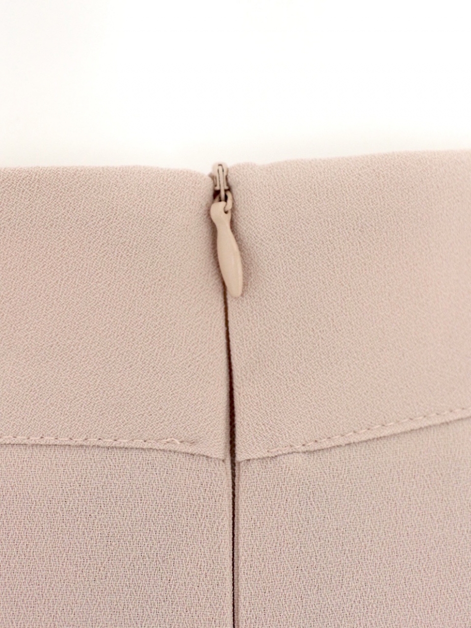 切替プリーツフリルスカートBEIGE スタイリングイメージ6