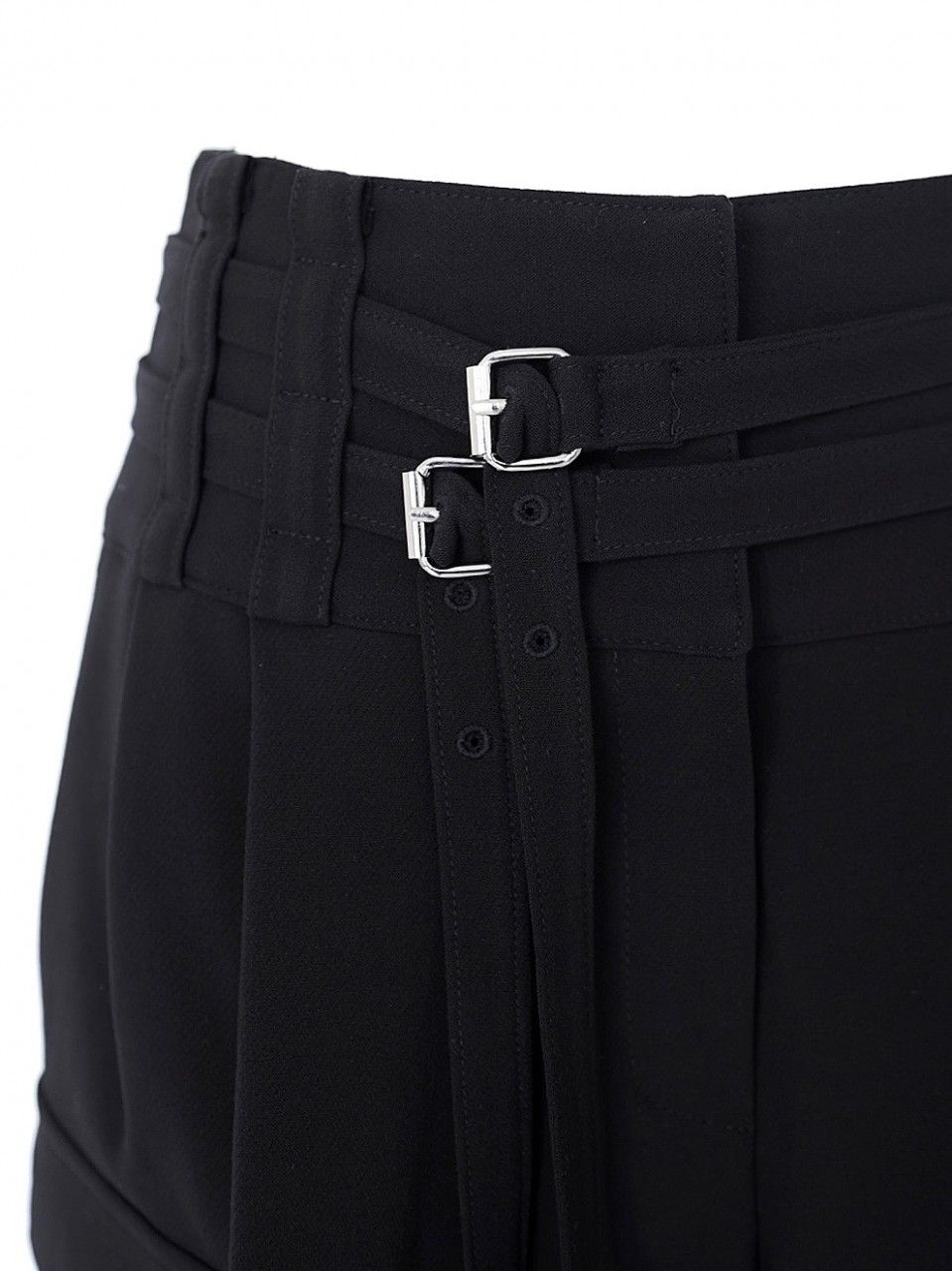 Luxeダブルベルトショートパンツ スタイリングイメージ5