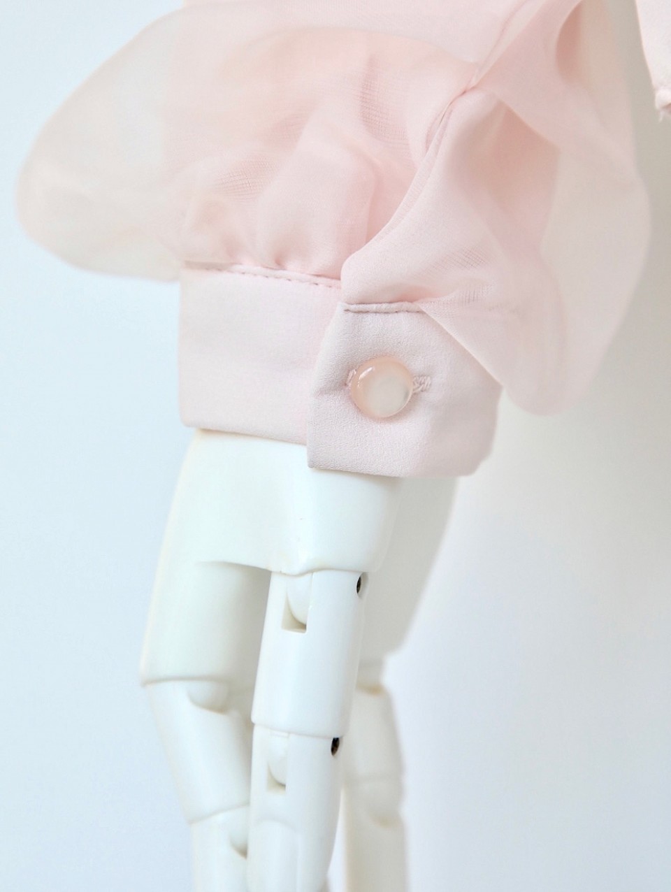 オーガンジーリボンブラウスPINK スタイリングイメージ8
