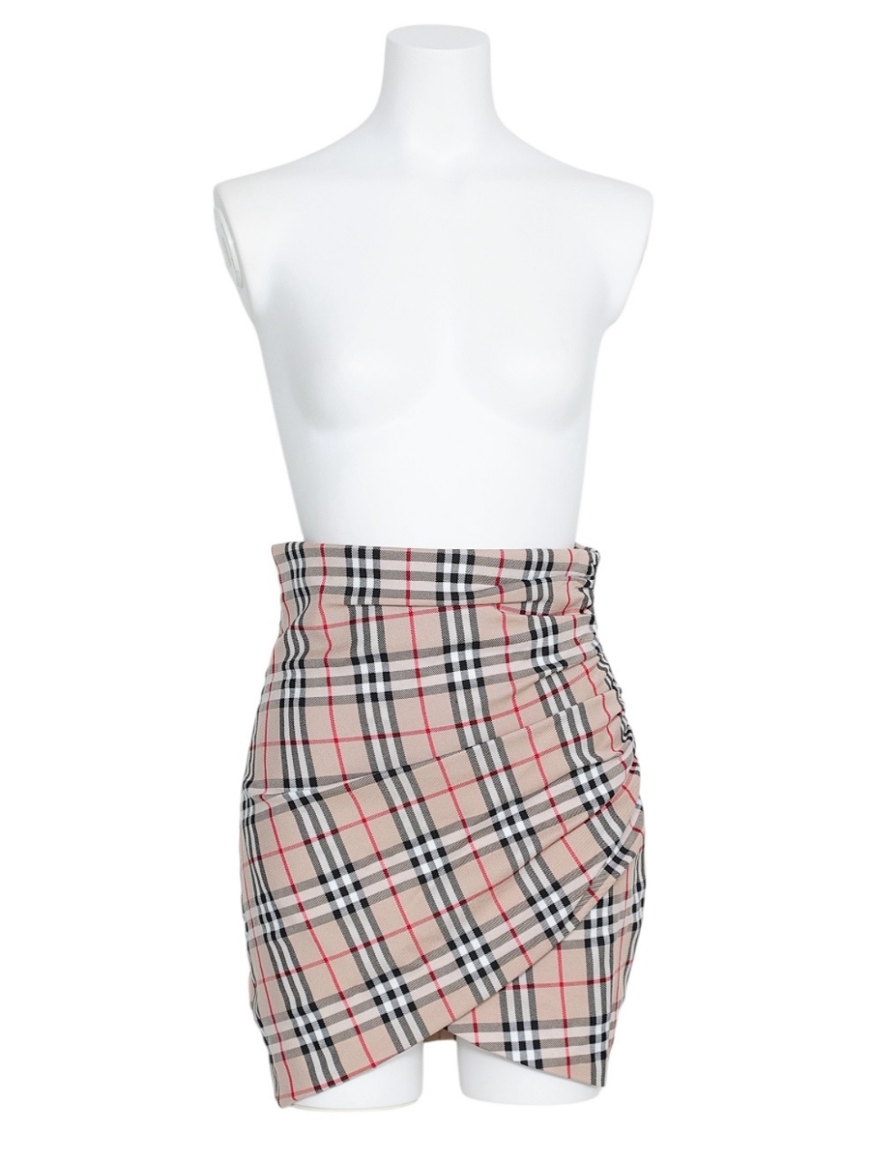 ニコルチェックミニスカート スタイリングイメージ1