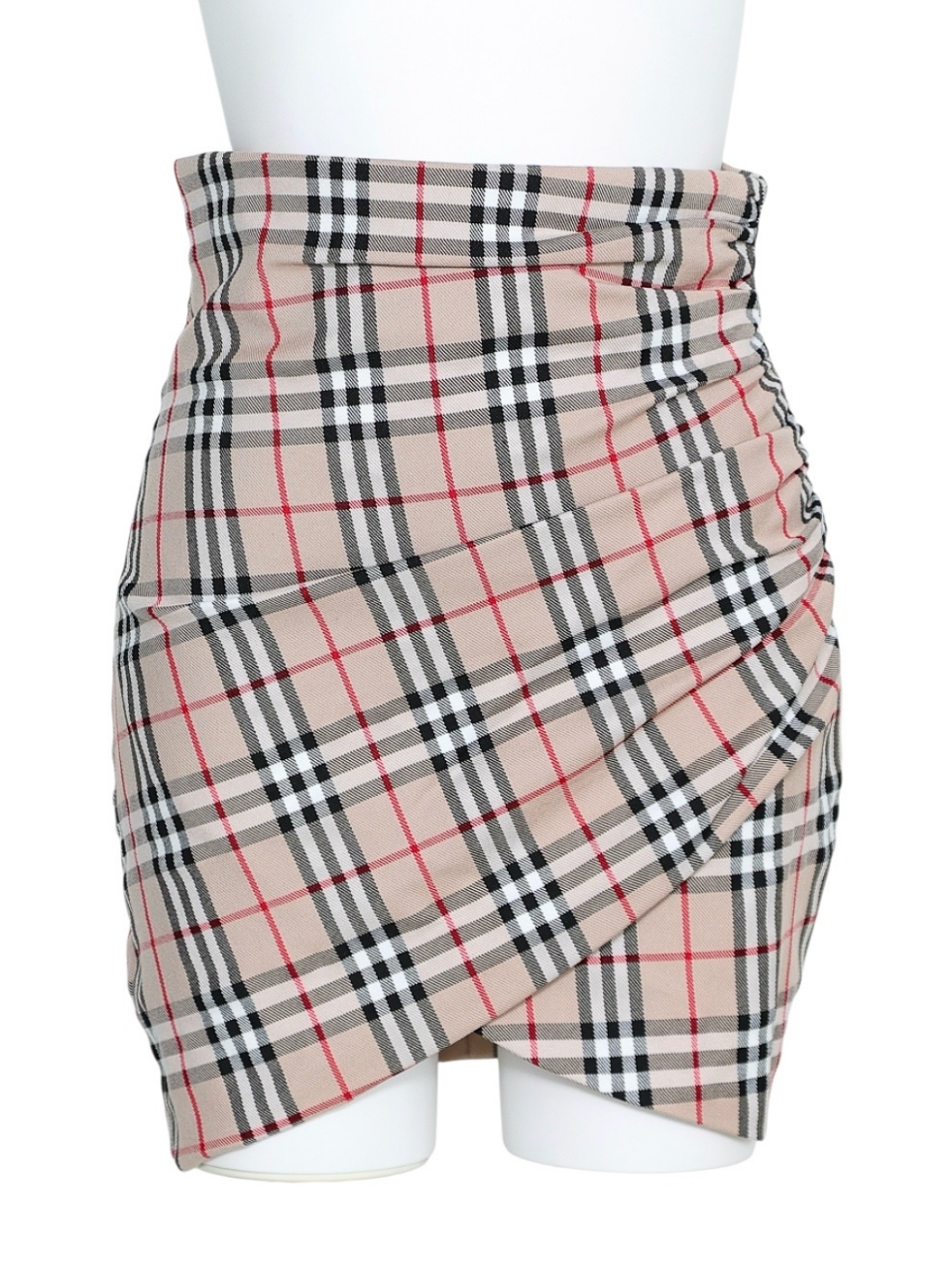 ニコルチェックミニスカート スタイリングイメージ2