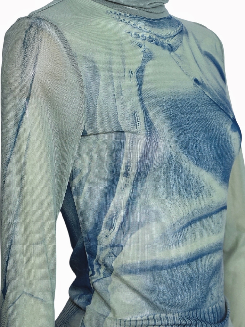 アートグラフィックシアートップス スタイリングイメージ5