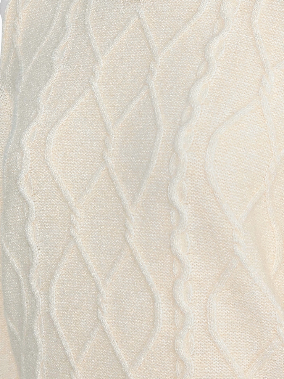 リボンカットケーブルWOOLニットIVORY スタイリングイメージ7