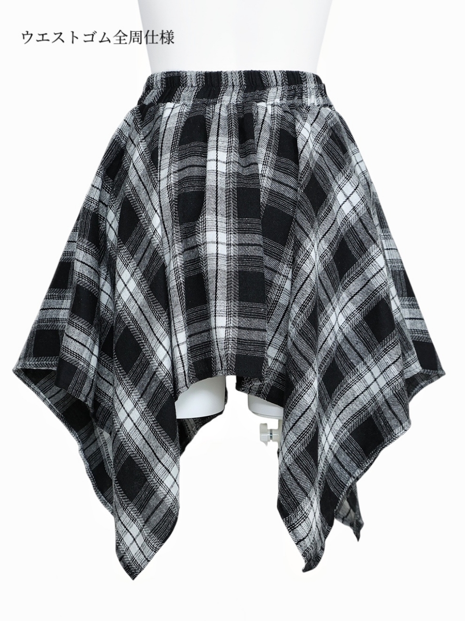 ネルシャツライクチェックヘムスカートBLACK スタイリングイメージ5