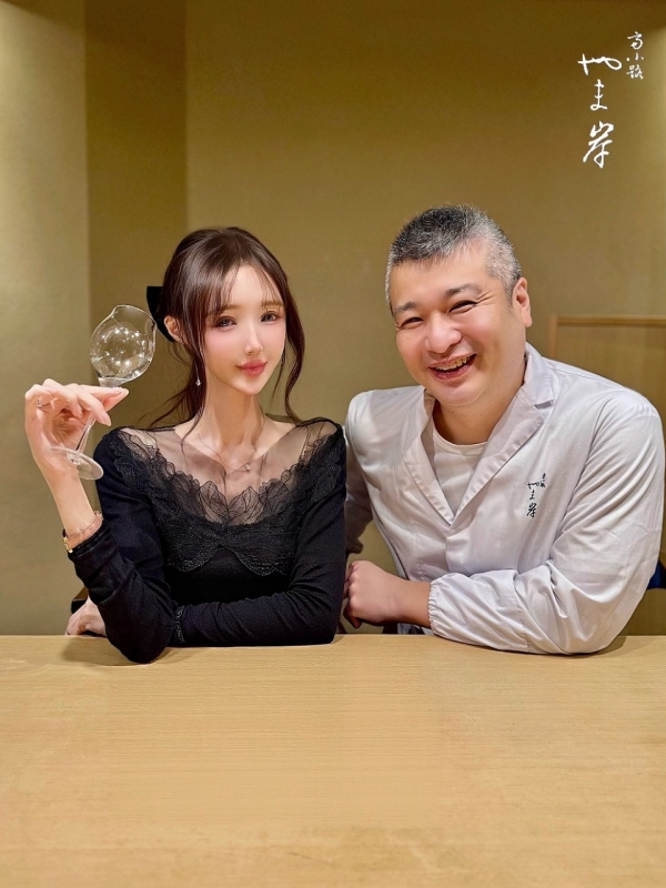 スワンリーフデコルテシアーニットBLACK 商品イメージ5