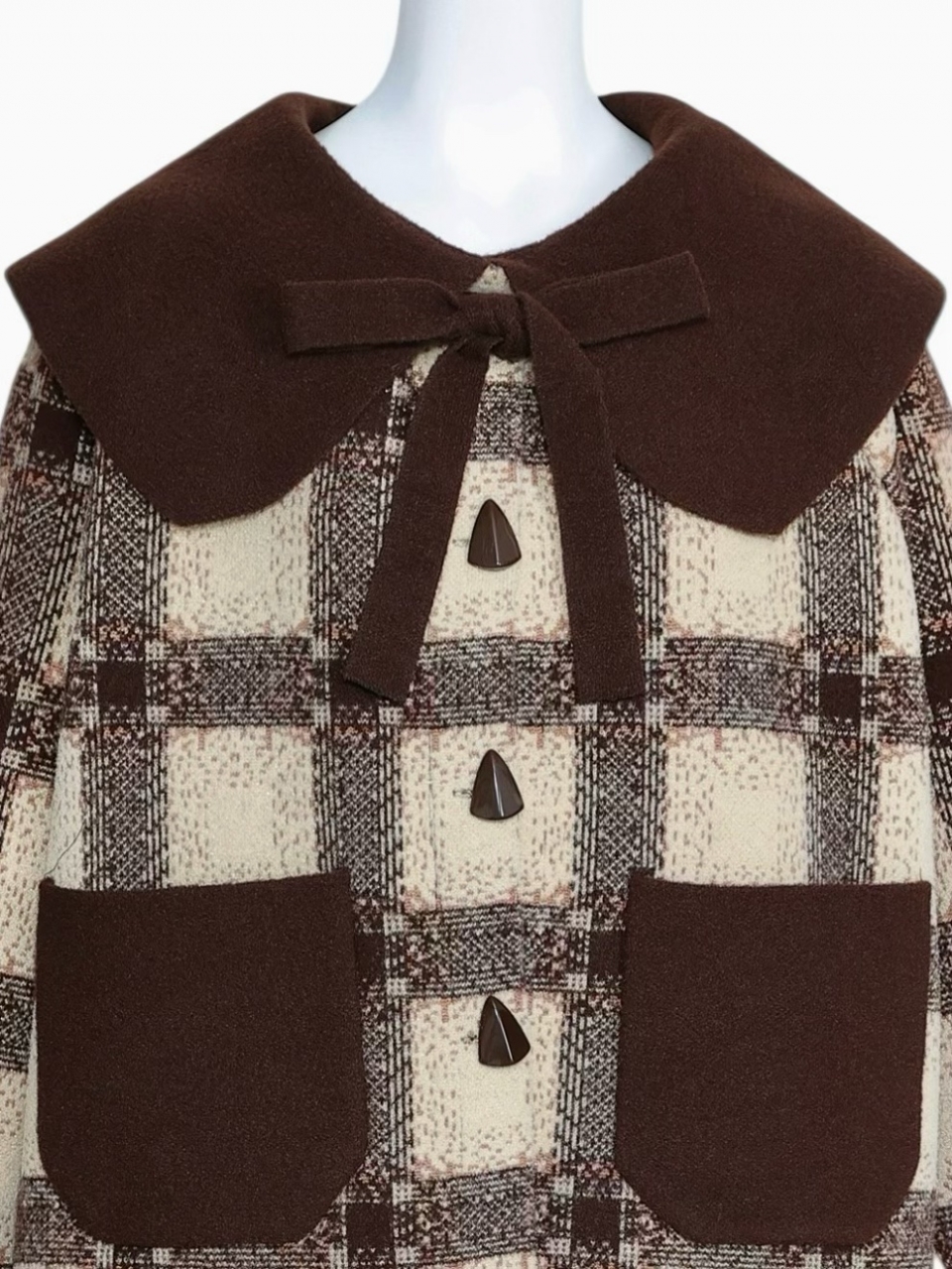 ビッグカラーリボンチェックブルゾンBROWN スタイリングイメージ4