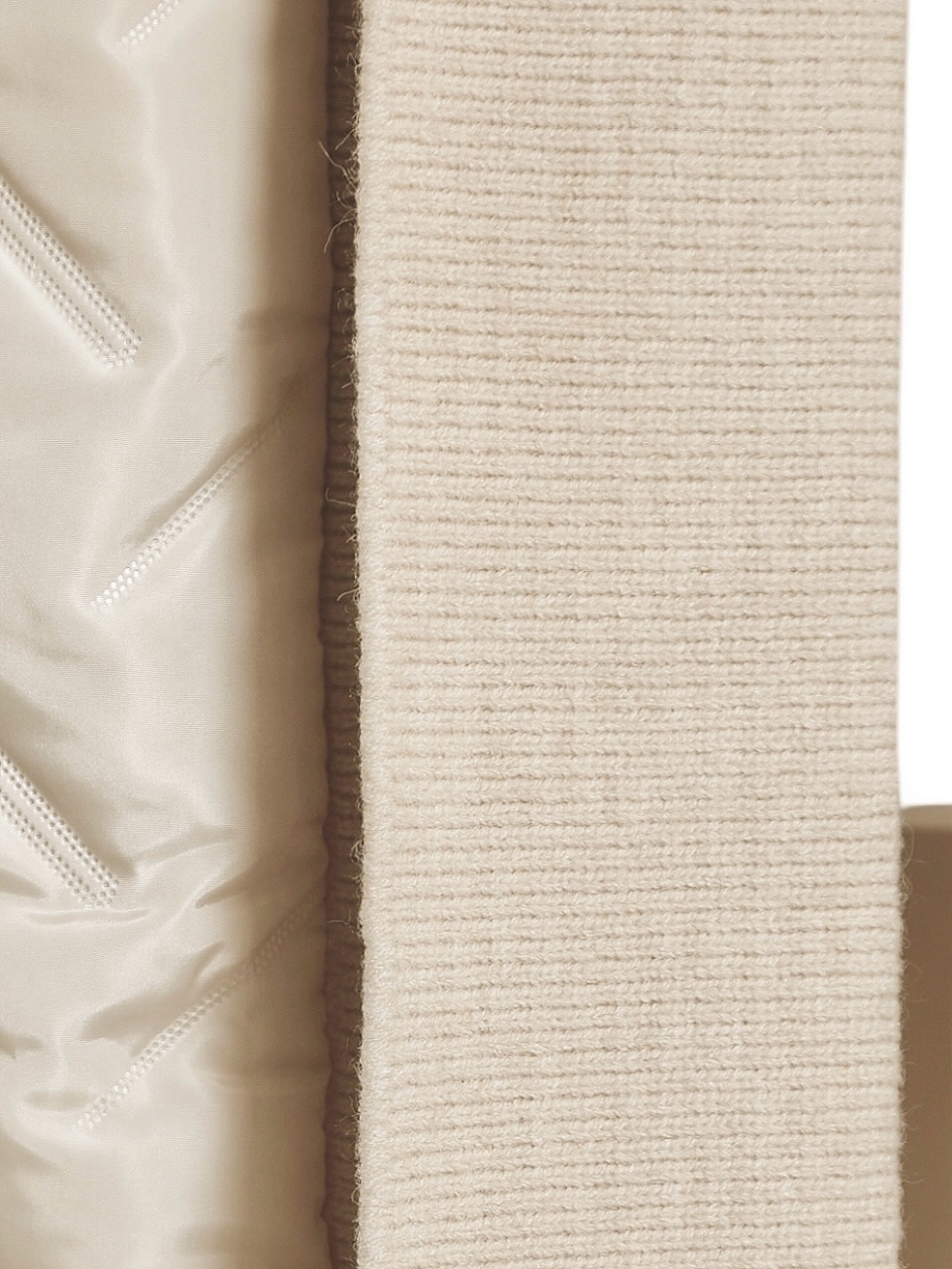 キルティングダウンニットコートCREAM スタイリングイメージ8