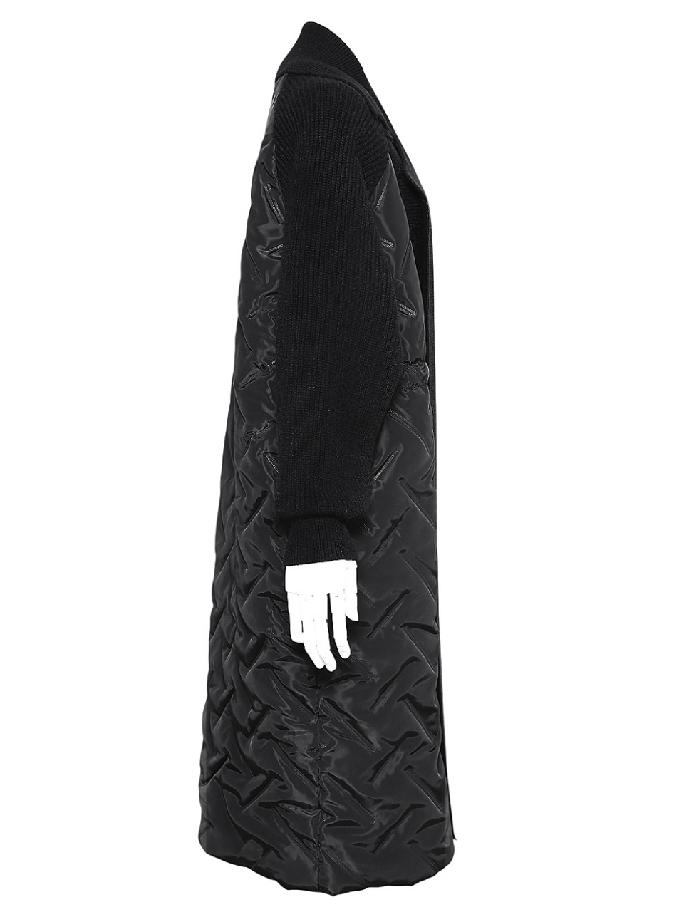 キルティングダウンニットコートBLACK スタイリングイメージ2