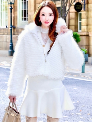 チェルシーフェイクファーショートコートWHITE