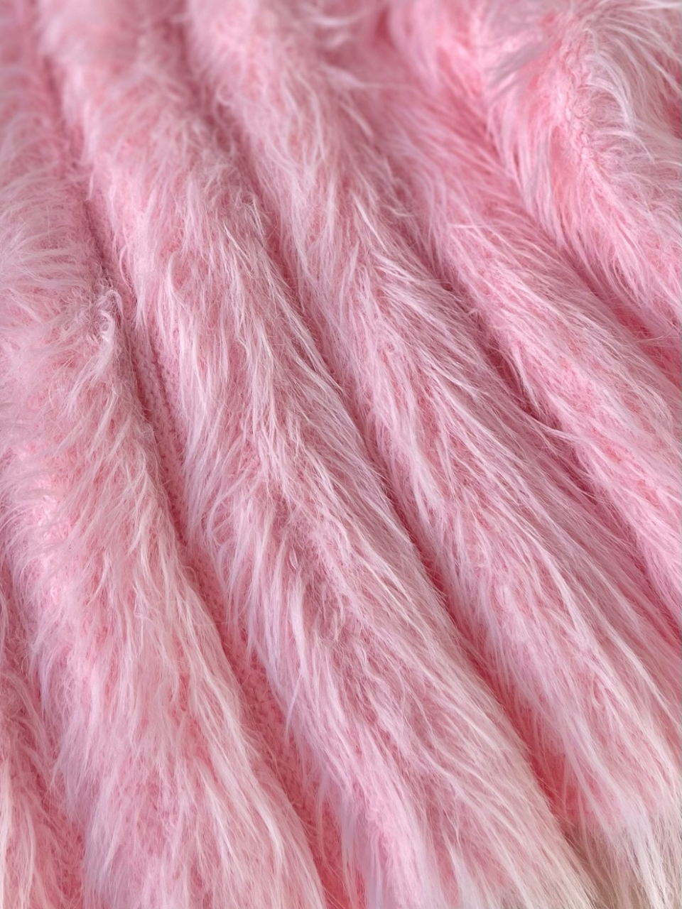 シャギーファーニットトップスPINK スタイリングイメージ7