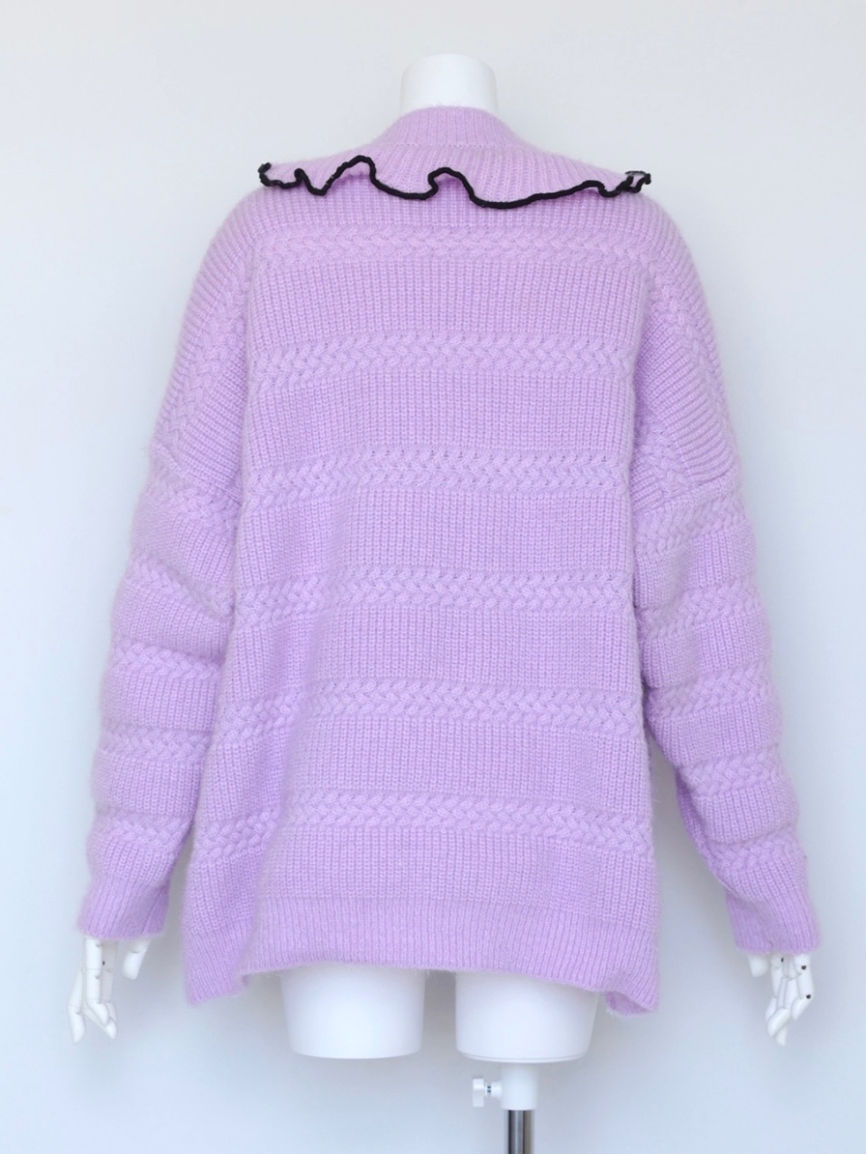 ゴージャスフリルオーバーカーディガンLAVENDER スタイリングイメージ3