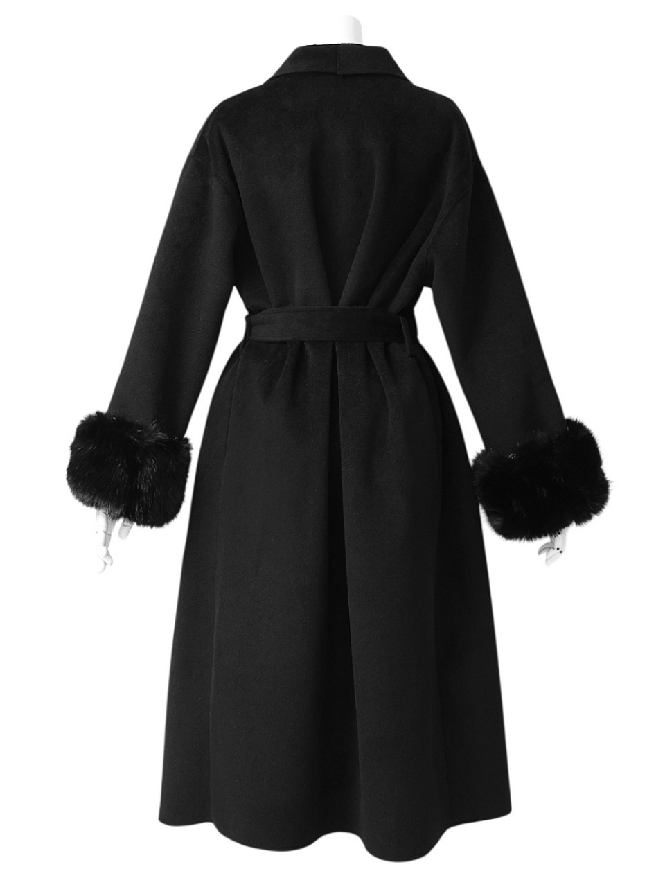 袖ファーカシミア混ウール100%ロングコートBLACK スタイリングイメージ4