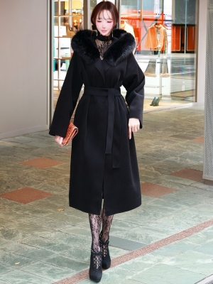☆再販予約31日23時迄☆襟ファーカシミア混ウール100%ロングコートBLACK